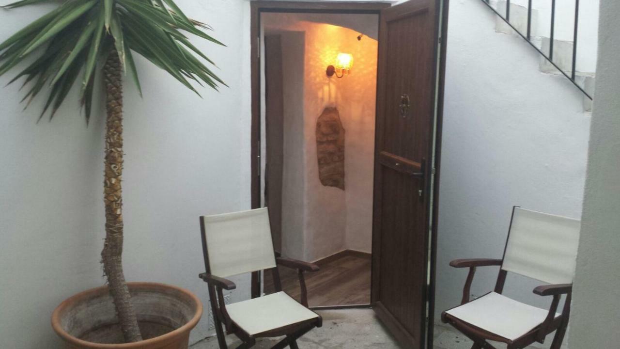 La Mirilla Suites 1 Тарифа Экстерьер фото